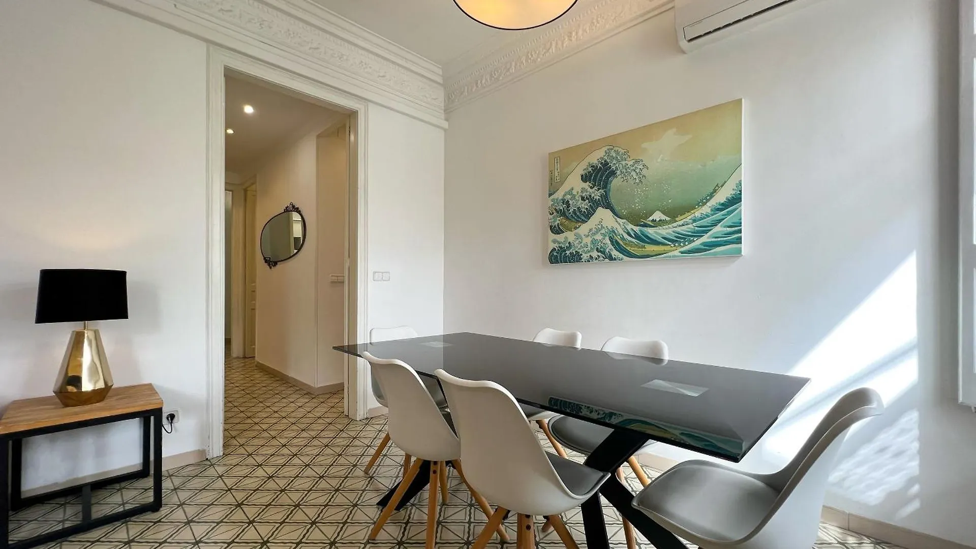 Stay U-Nique Apartments Comte Urgell Barcelona 0*,  Spanien